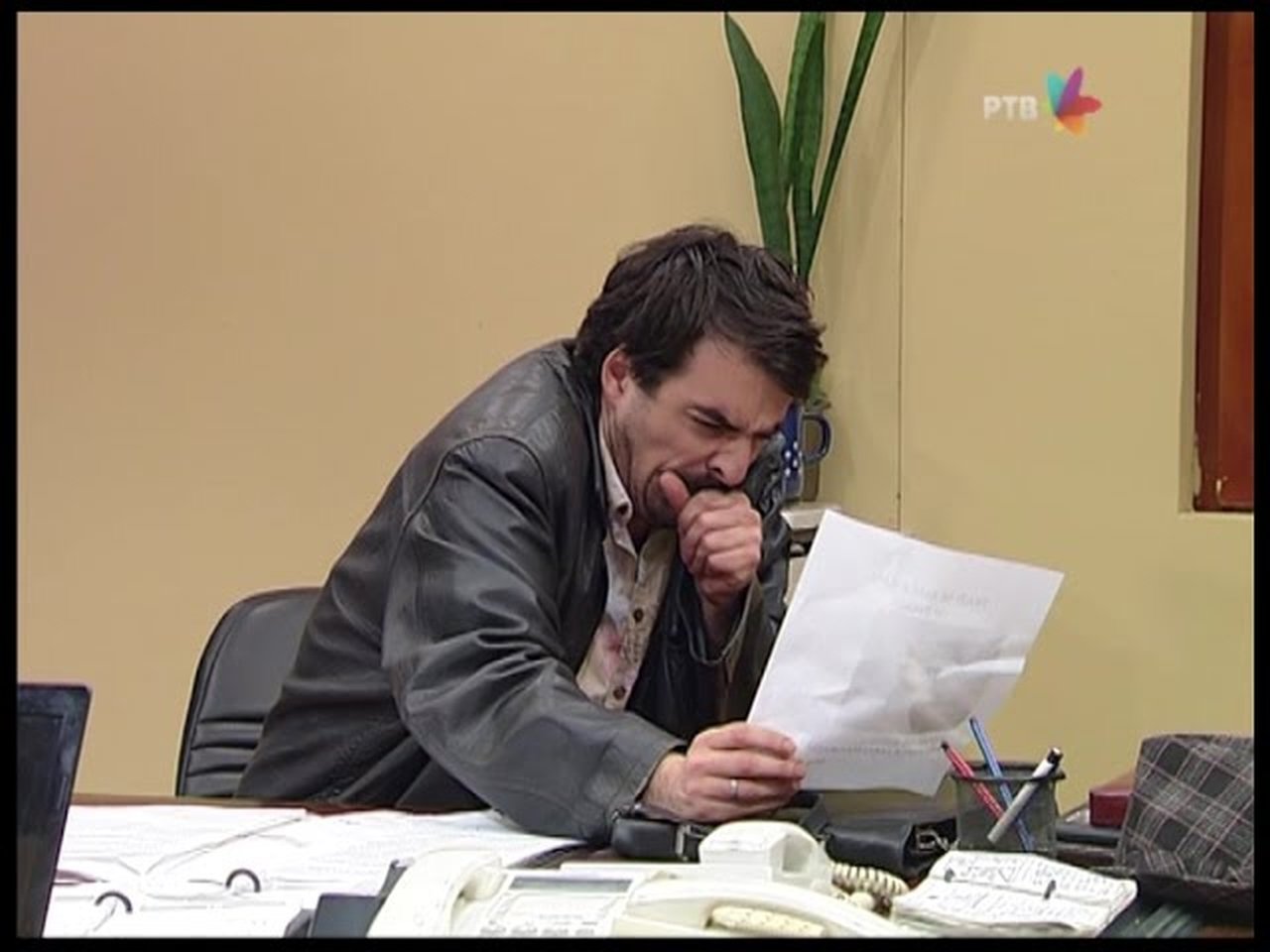 Government Job - Season 5 Episode 92 : 856 Maca