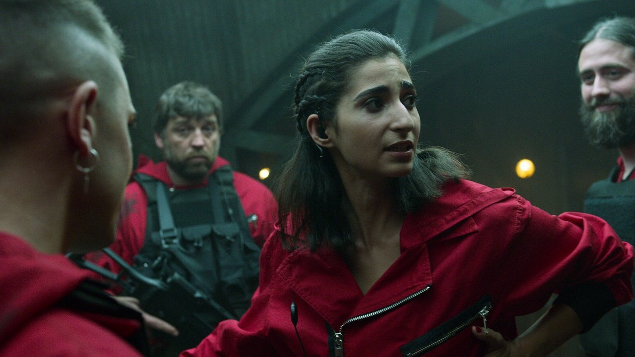 Money Heist - Season 2 Episode 13 : 5 Minutes Earlier