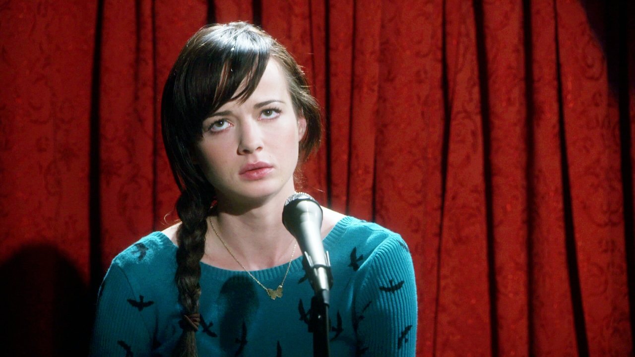 Awkward. - Season 3 Episode 8 : Rubbed Raw and Reeling