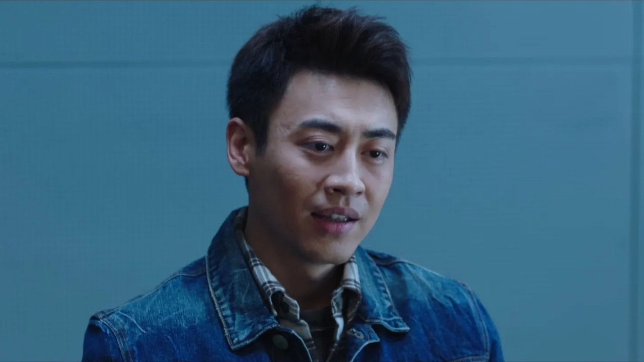 阳光之下 — Épisode 2