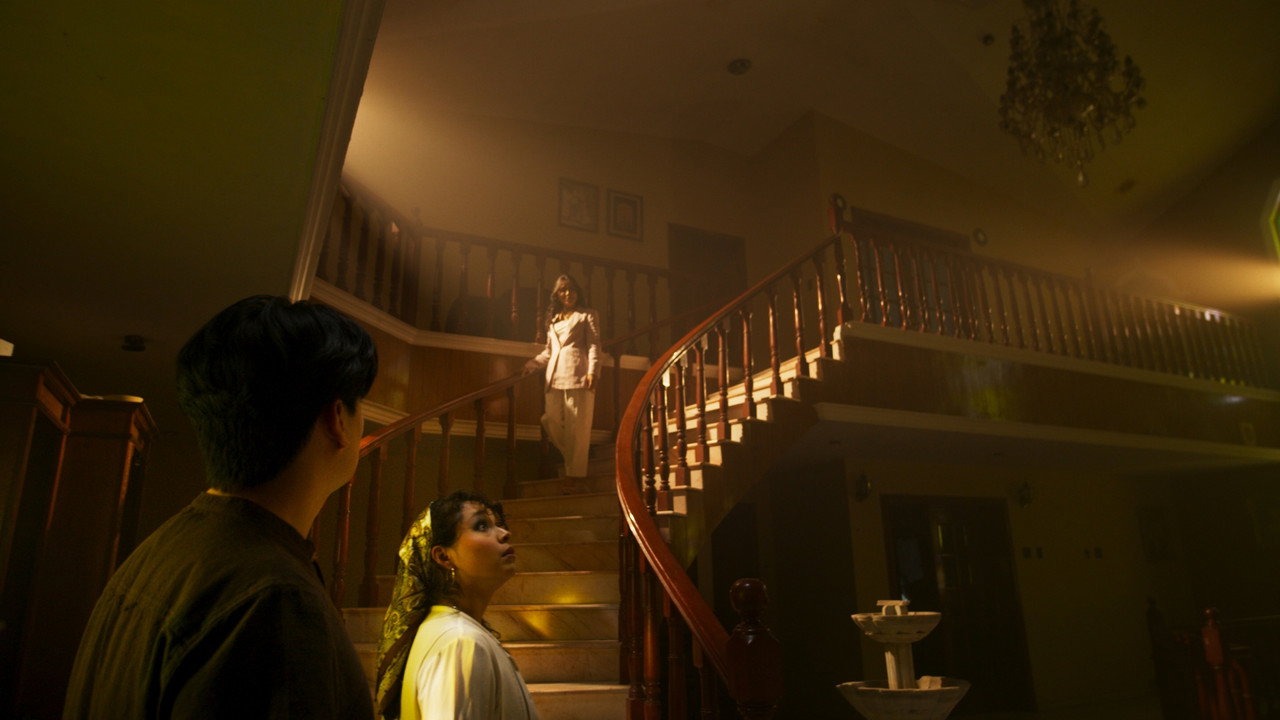 Napolitano still 4