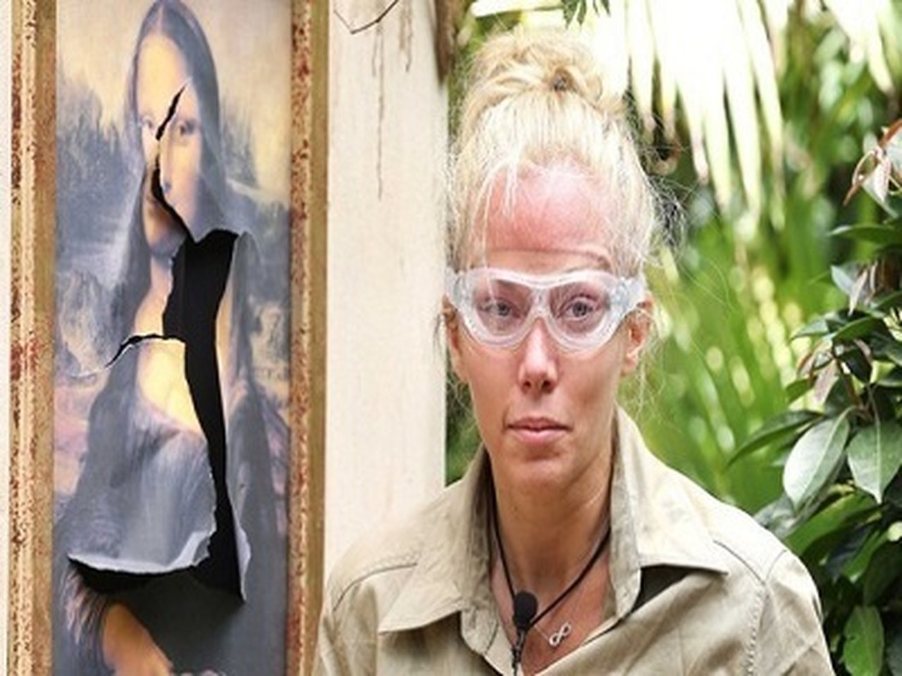 I'm a Celebrity...Get Me Out of Here! - Season 14 Episode 9 : Grim Gallery / The Shred Of Dread