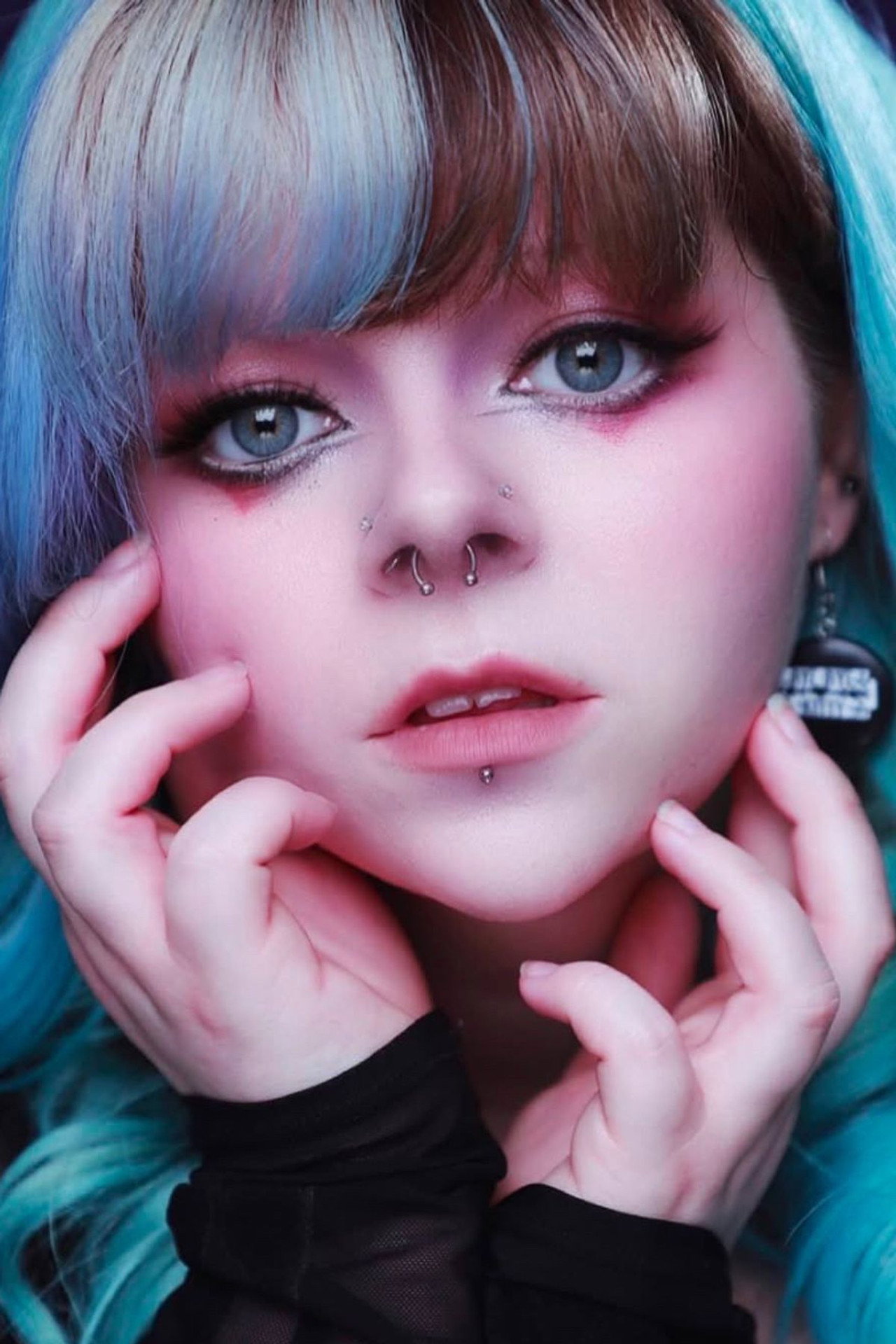 Lucy Robinson