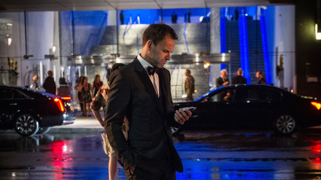 Elementary - Season 4 Episode 3 : Tag, You're Me