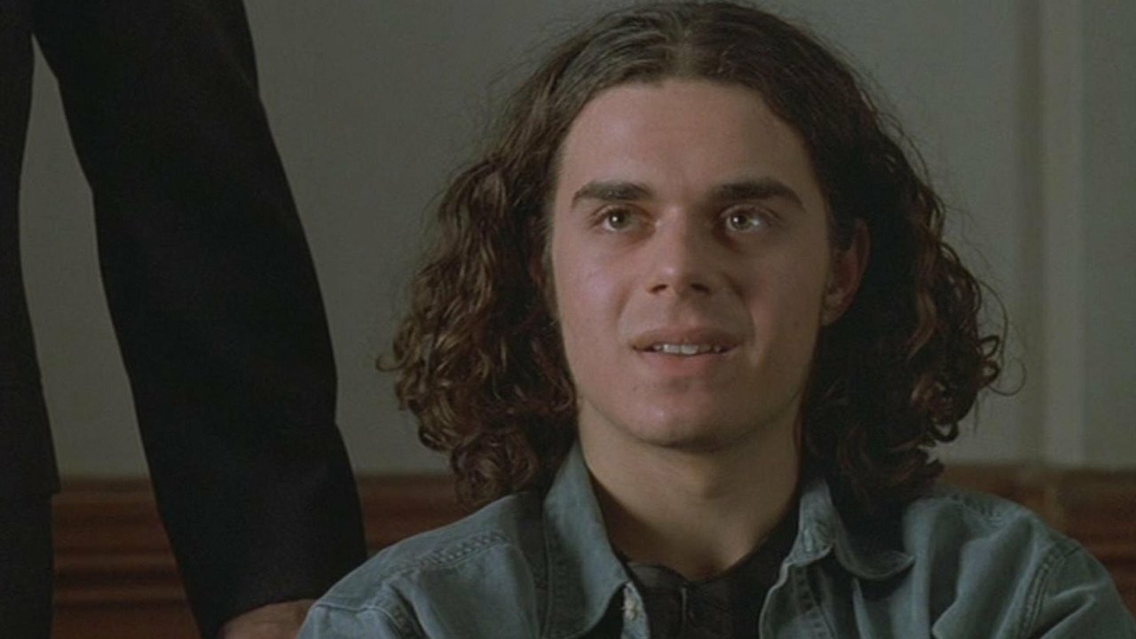 Law & Order - Season 3 Episode 19 : Virus
