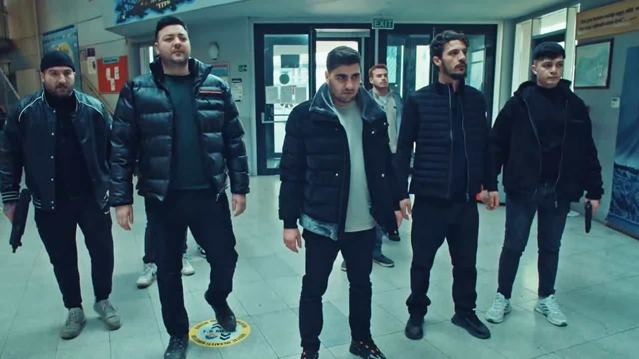Sokağın Çocukları — Épisode 9