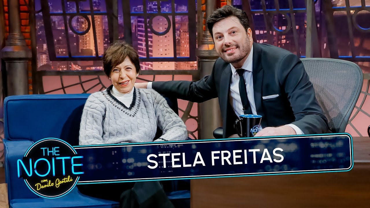 The Noite com Danilo Gentili - Season 12 Episode 117 : Stela Freitas