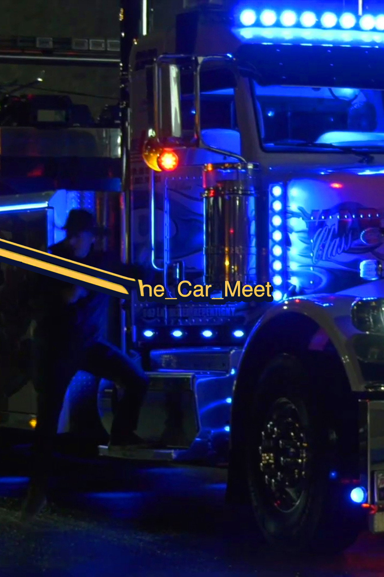 THE_CAR_MEET