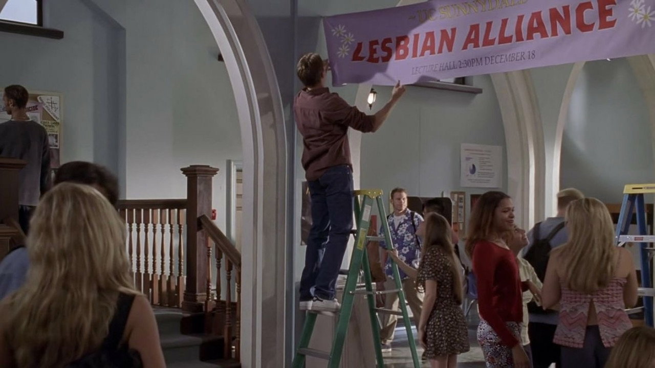 scenes 32