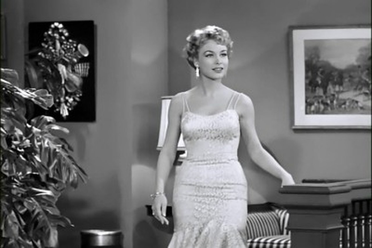 I Love Lucy - Season 6 Episode 25 : Country Club Dance