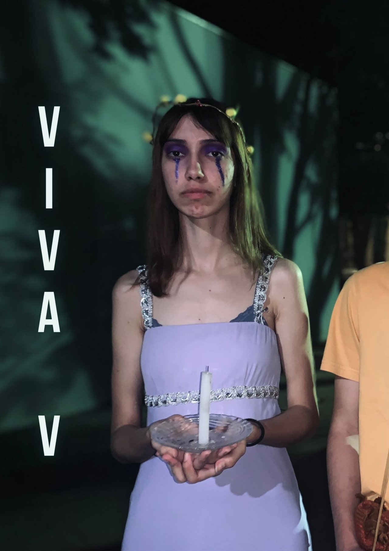 Viva V Backdrop