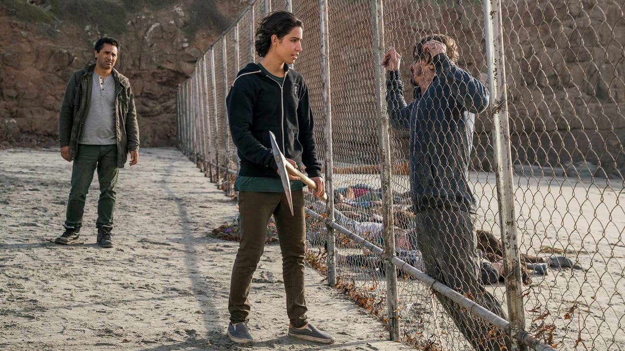 Fear the Walking Dead - Season 2 Episode 2 : We All Fall Down