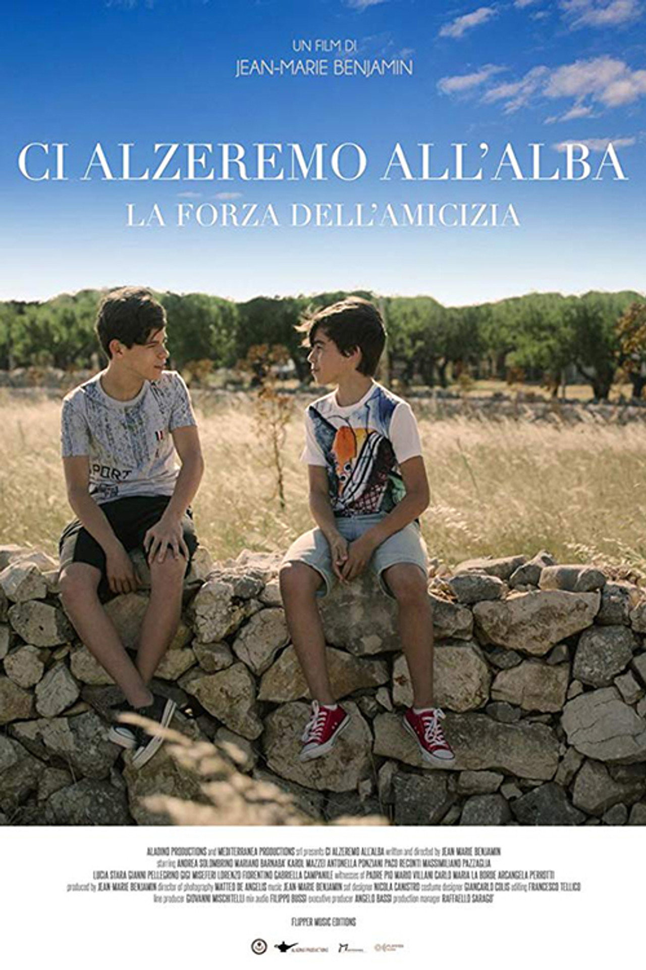 Ci alzeremo all'alba filmaffisch