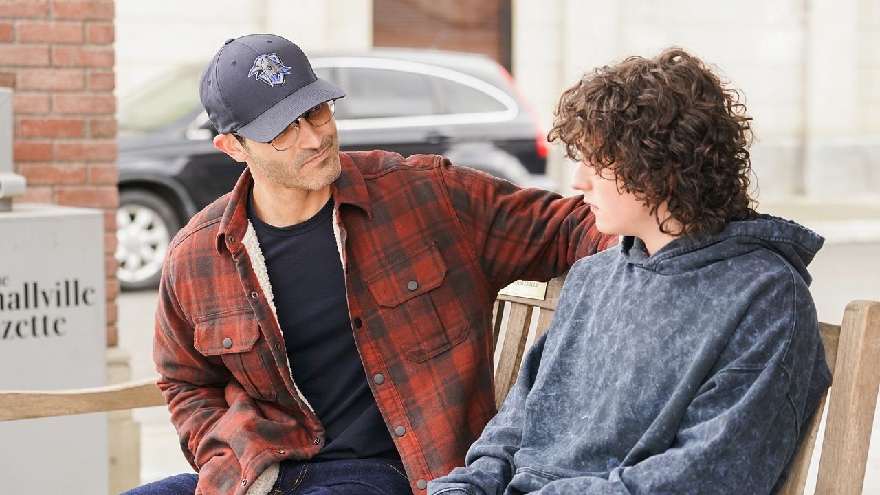 Image Superman y Lois (2022-2024) Temporada 1-2-3-4 HD 1080p Latino