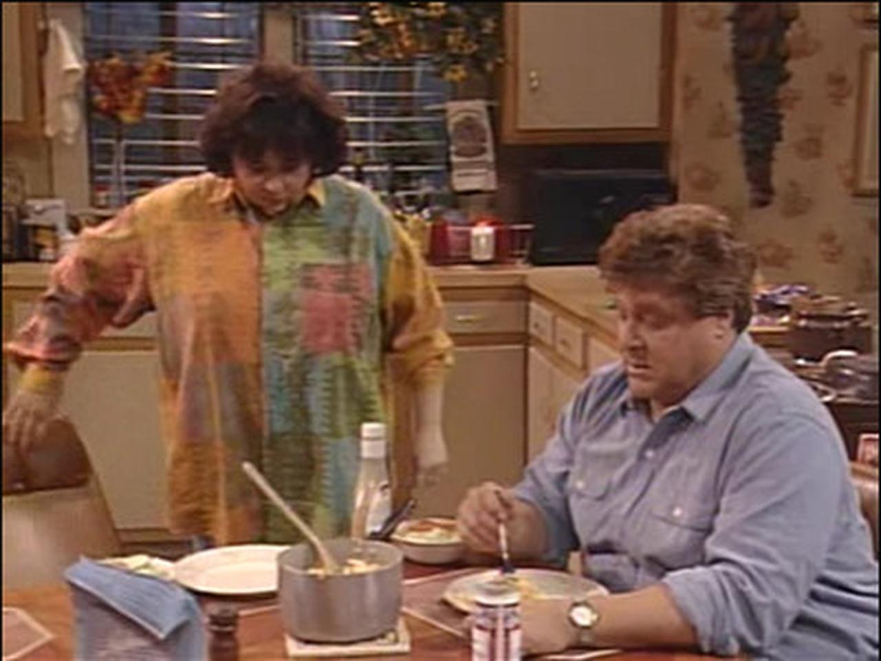 Roseanne - Season 4 Episode 11 : Kansas City, Here We Come