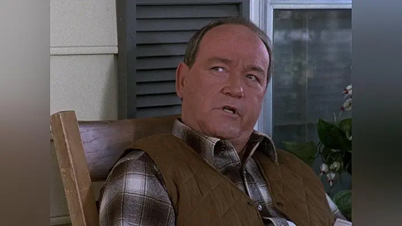 In the Heat of the Night - Season 7 Episode 22 : Dangerous Engagement