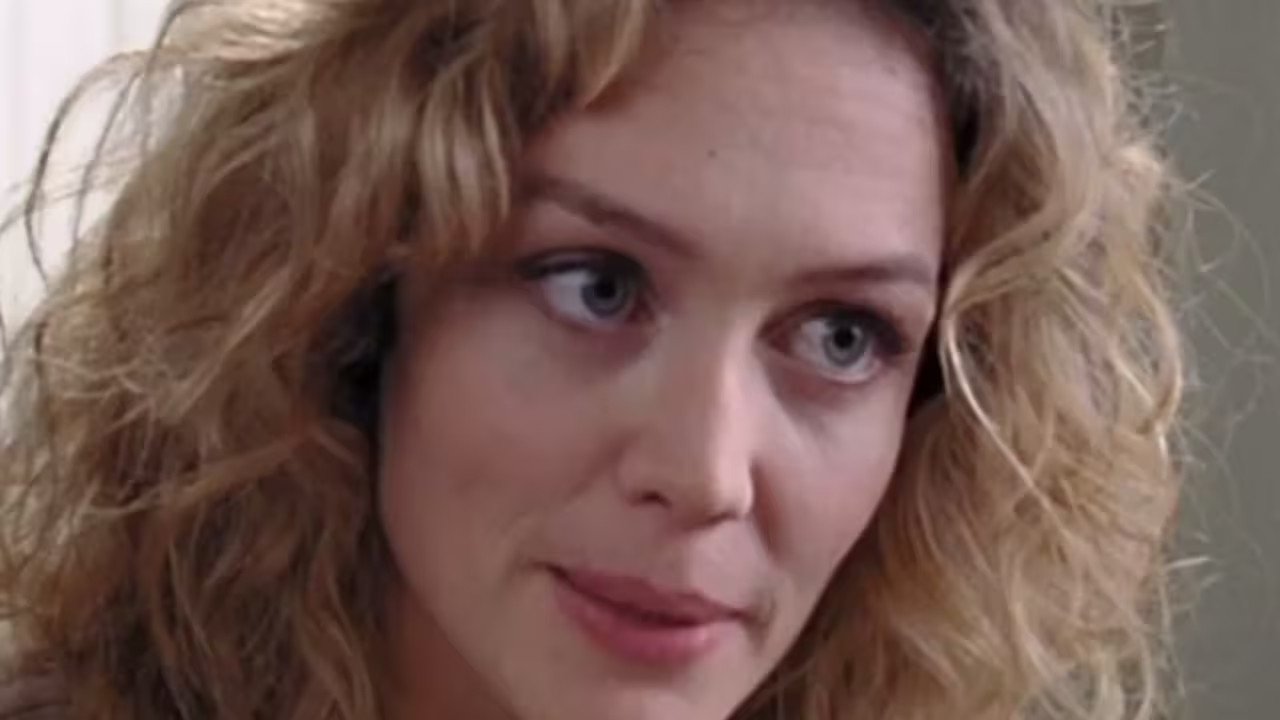 A doctor in the family - Season 6 Episode 2 : Brothers and sisters / Hands in chocolate