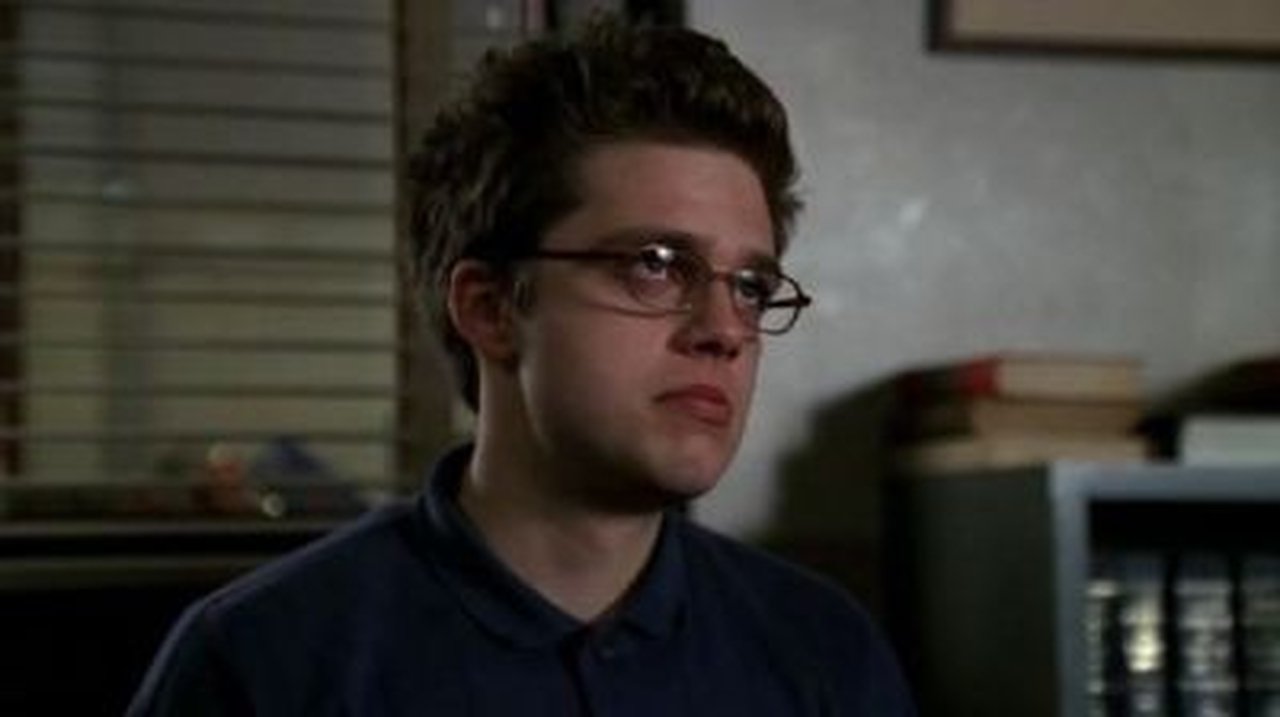 Law & Order - Season 13 Episode 22 : Sheltered