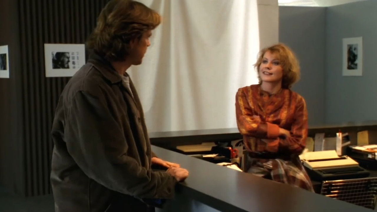 Um Homem sem Passado backdrop