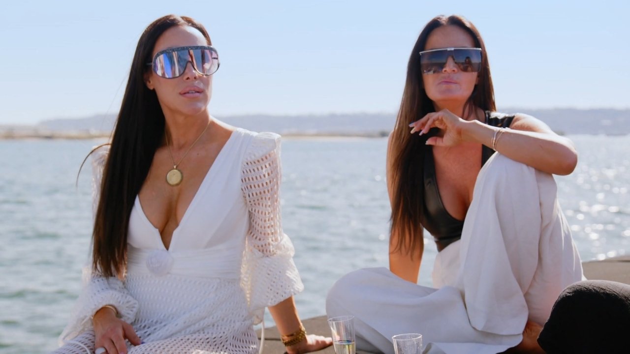 The Real Housewives of Salt Lake City - Season 3 Episode 10 : High Heels in the High Seas