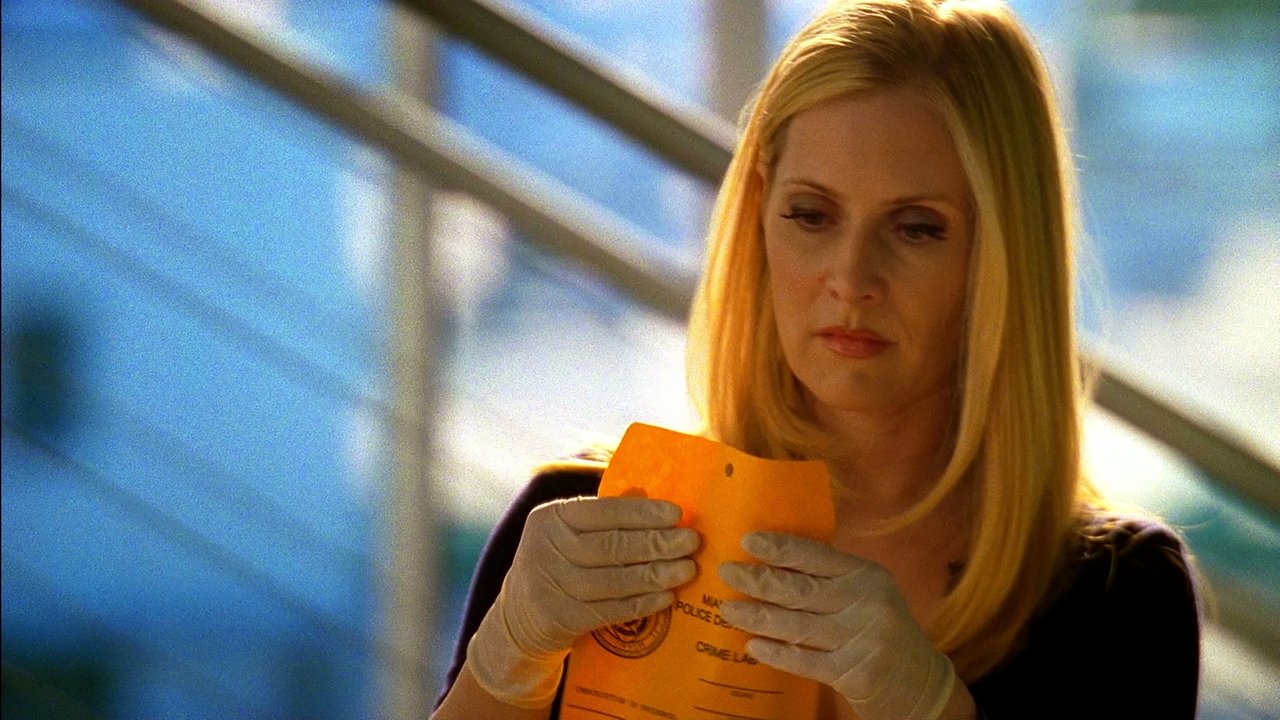 CSI: Miami - Season 5 Episode 4 : If Looks Could Kill