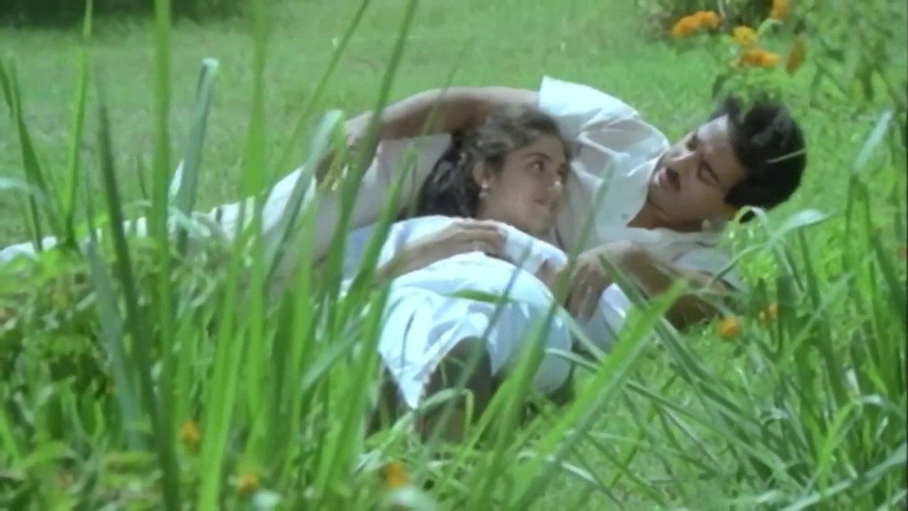 Punnagai Mannan still 5
