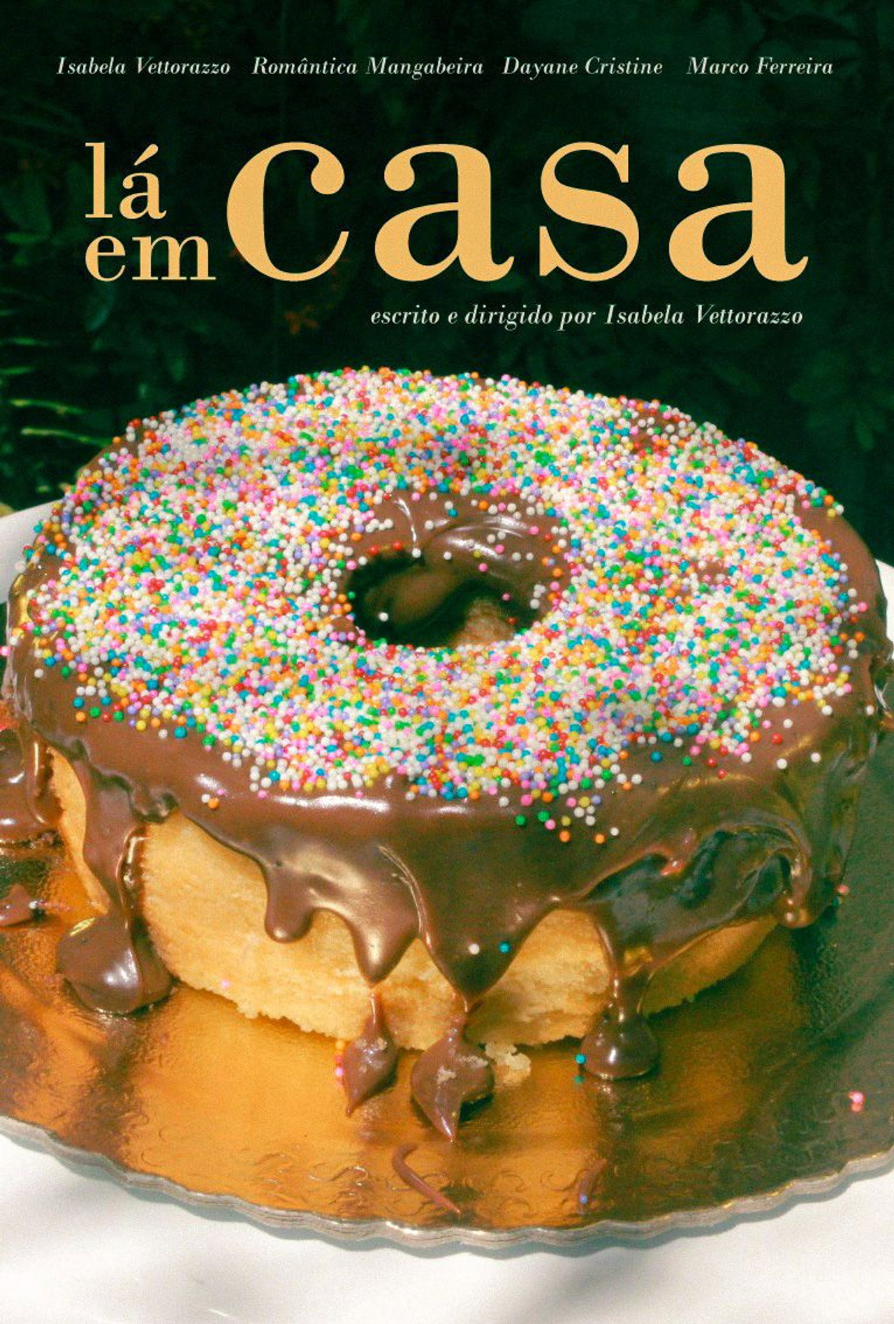 Lá em Casa Backdrop