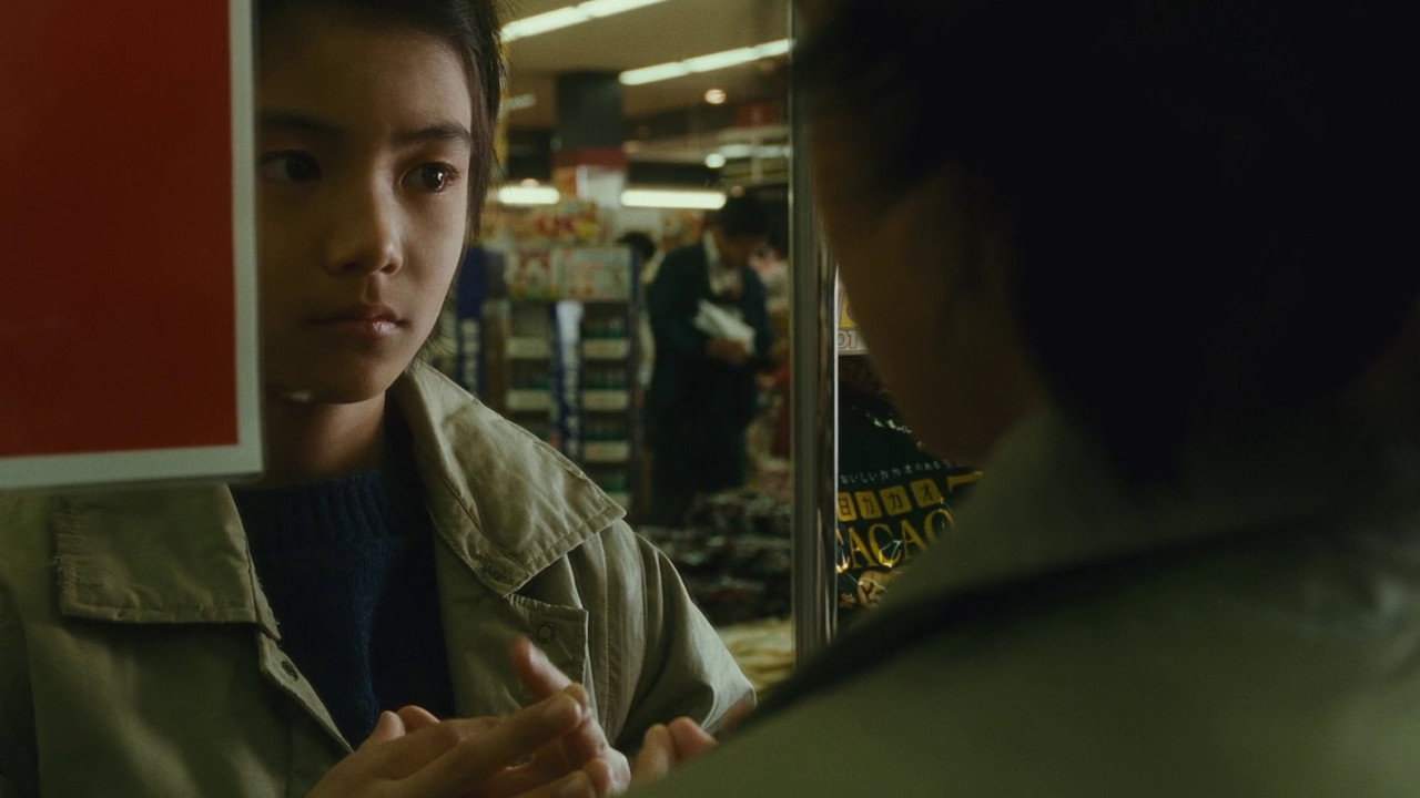 Shoplifters background 38