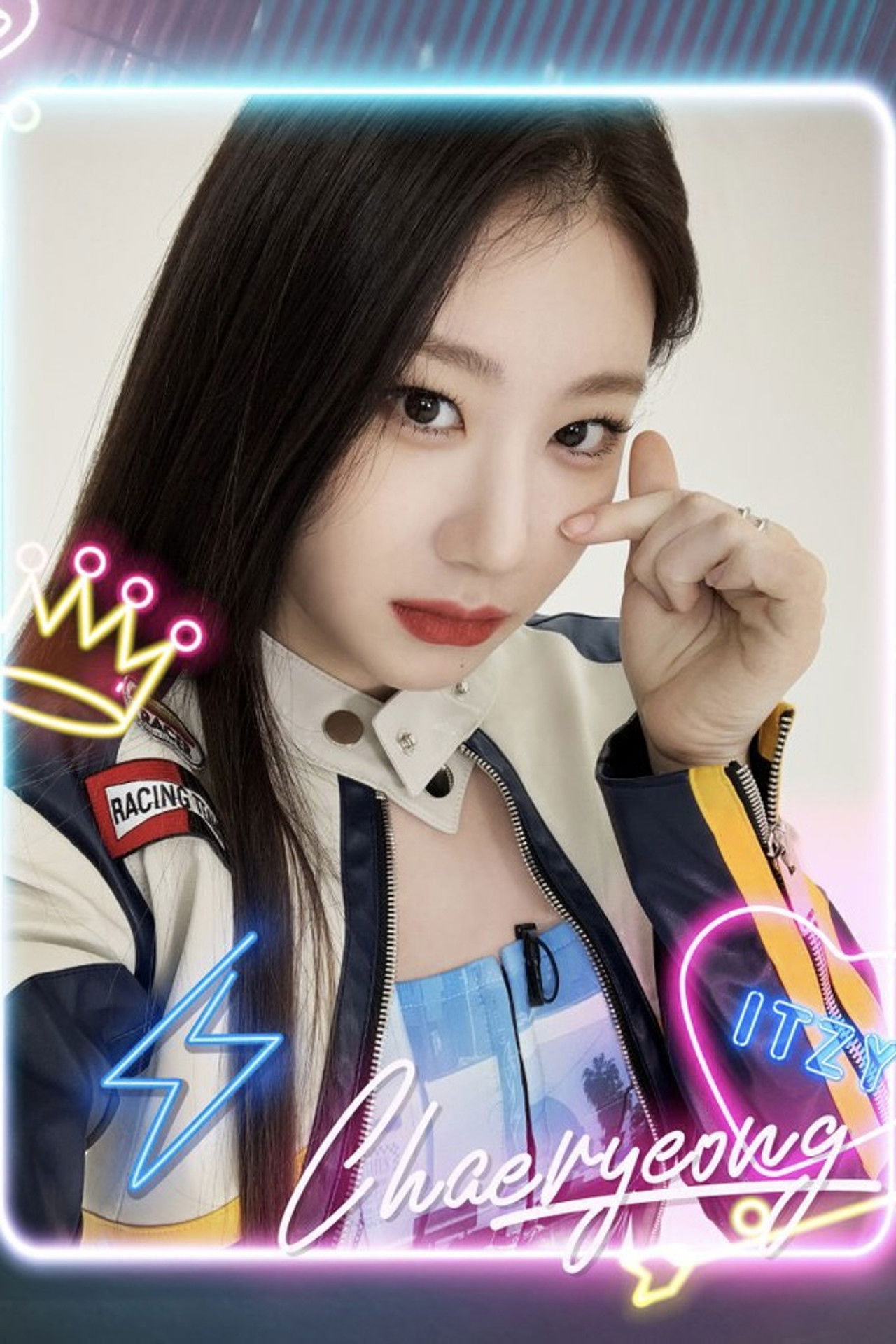 ITZY JAPAN 1st SINGLE 『Voltage』 リリー ス記念生配信 Backdrop