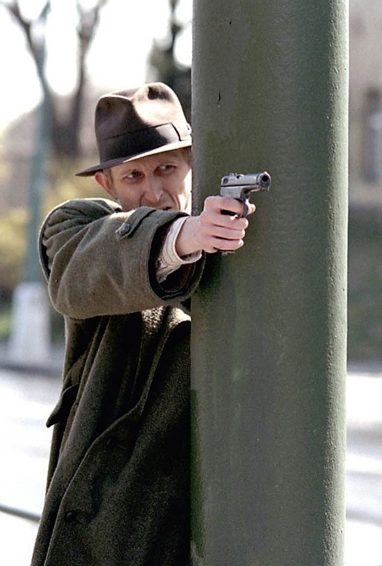 Tre Mbretër backdrop