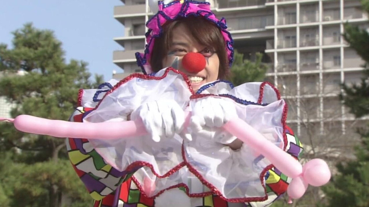 DEKA WANKO -Ms. Detective vs. Police Dog- still 12