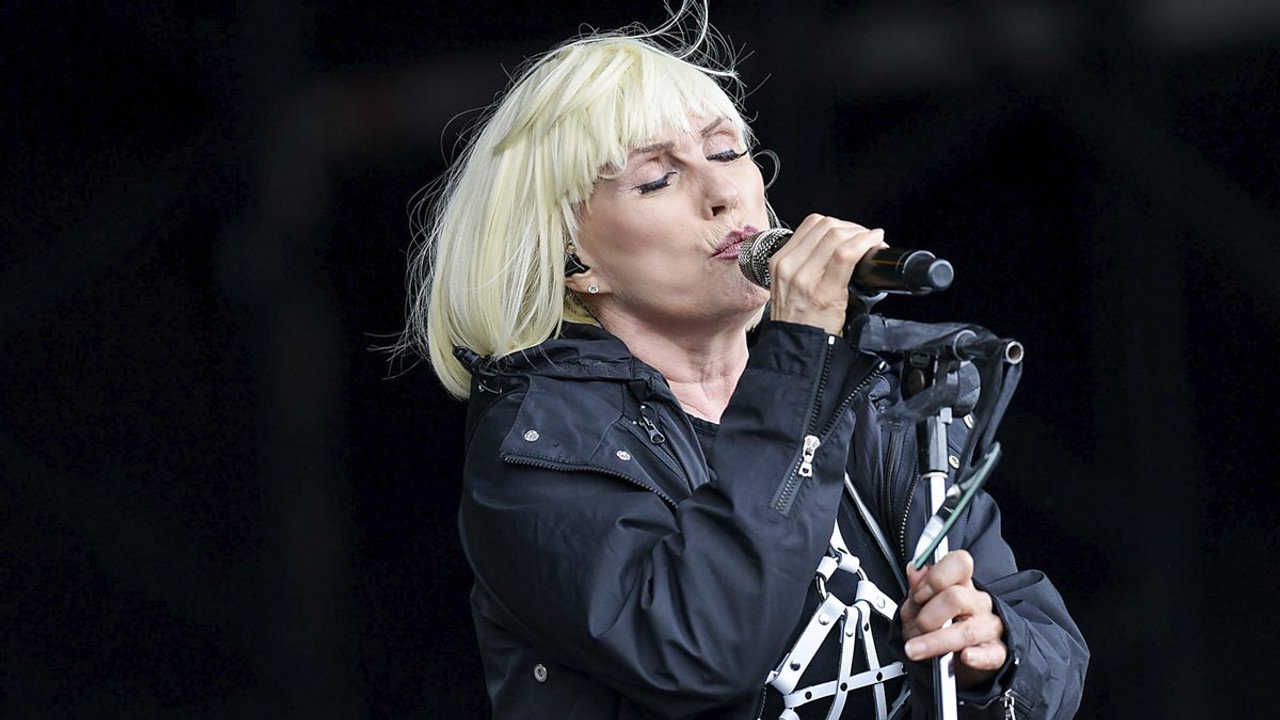 Glastonbury 18. Sezon 5. Bölüm