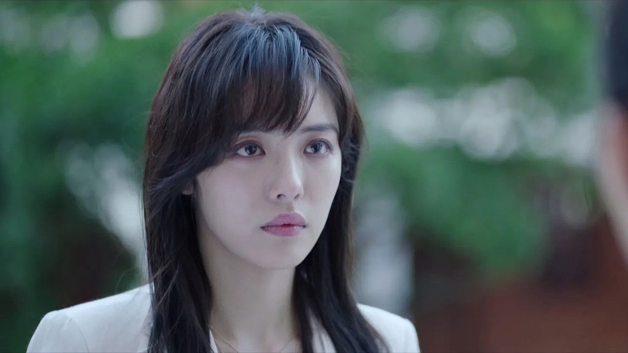 阳光之下 — Épisode 35