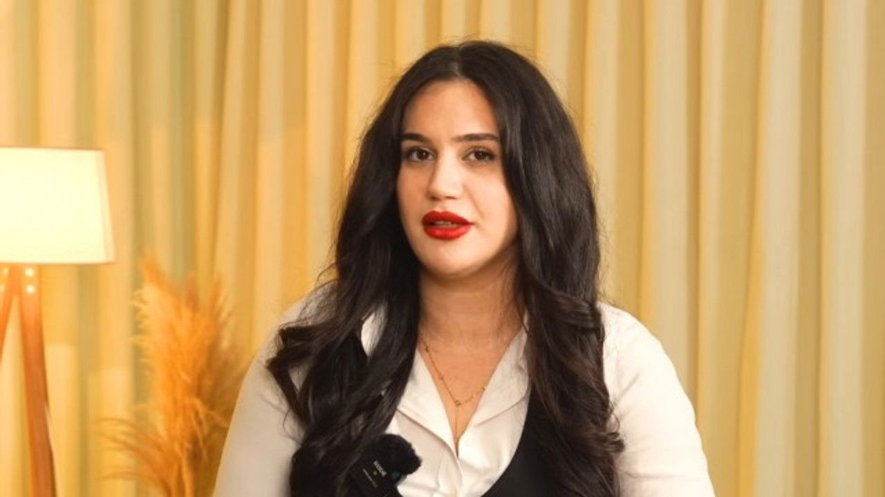 Bir Kitap Oldu — Épisode 11