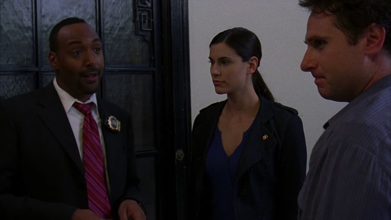 Law & Order - Season 17 Episode 5 : Public Service Homicide