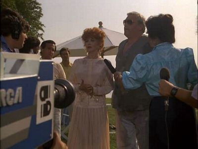 Miami Vice - Season 4 Episode 2 : Amen... Send Money