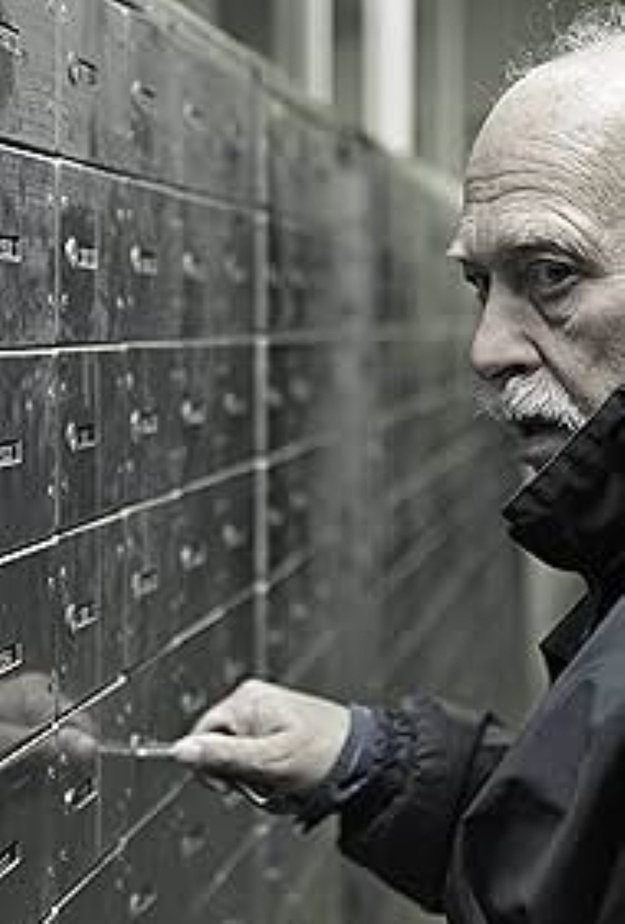 בניין אחד וארבעים אנשים רוקדים filmaffisch