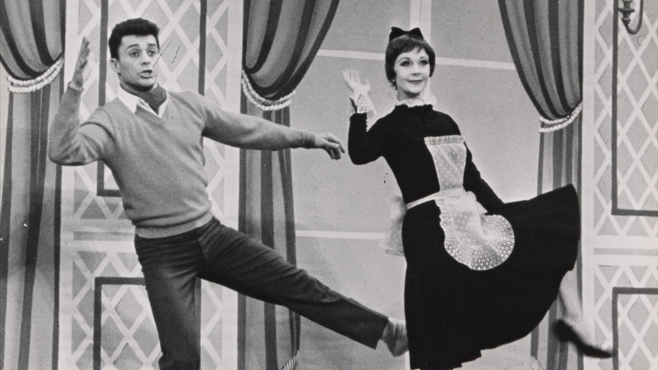 Tovarich still 11