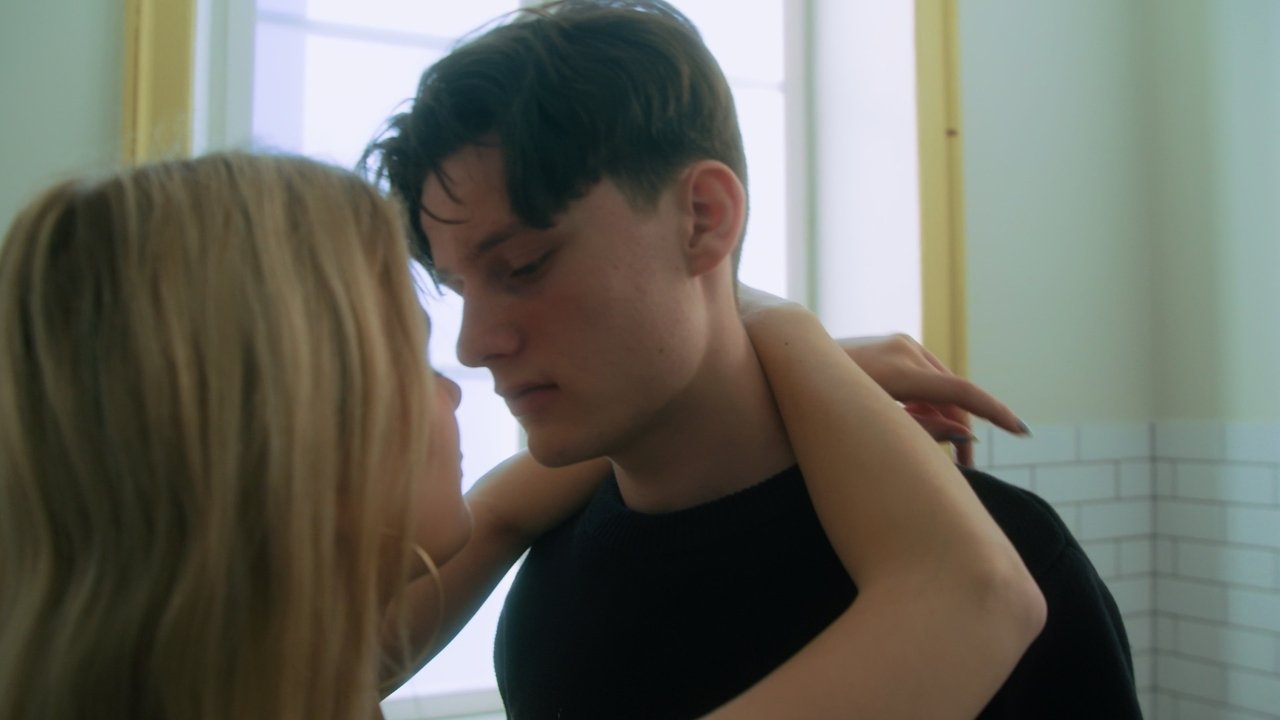 Västra gymnasiet - Season 1 Episode 4 : Episode 4