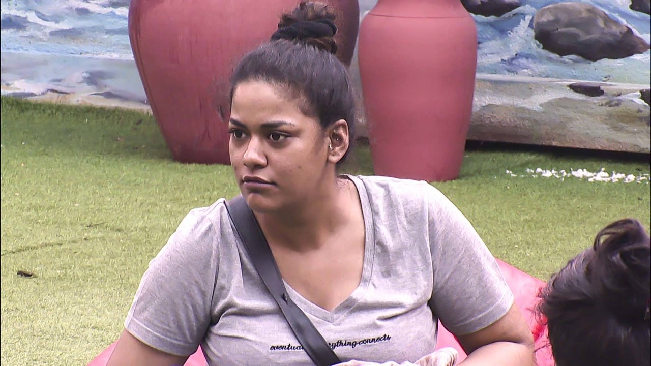 Bigg Boss Telugu - Season 1 Episode 5 : Will Mumaith Perform?