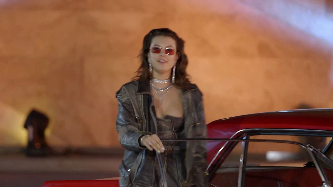 Холостяк — Épisode 1