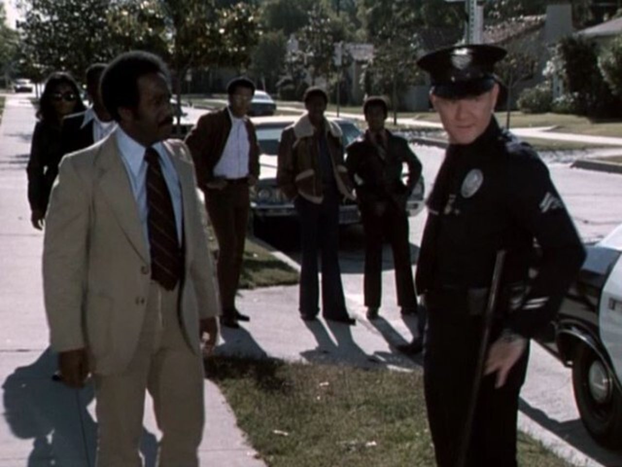 Adam-12 - Season 7 Episode 16 : Lady's Night