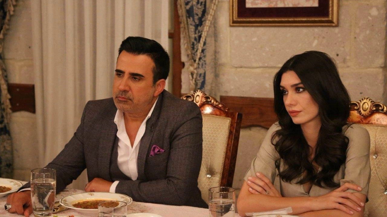 Aşk Ve Mavi — Épisode 4