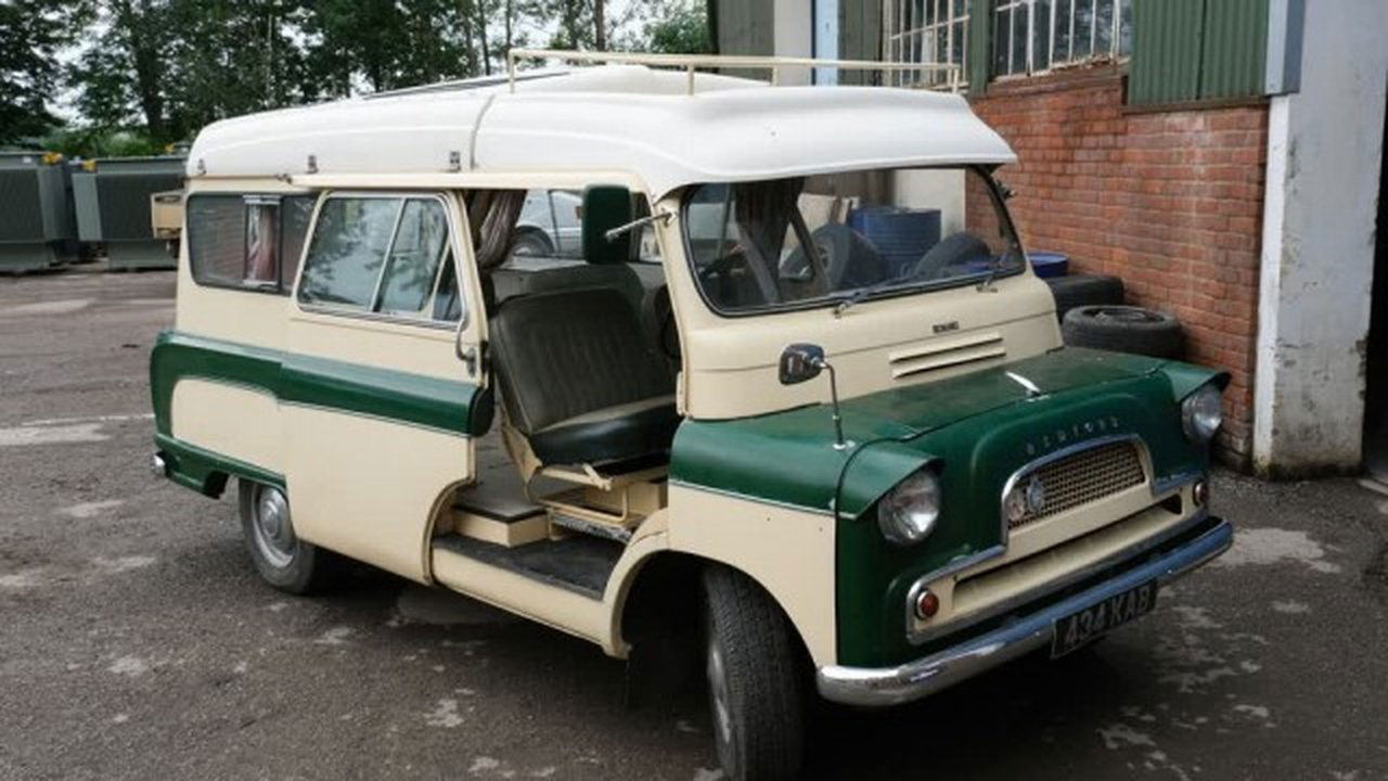 Wheeler Dealers - Season 21 Episode 4 : Bedford CA Dormobile