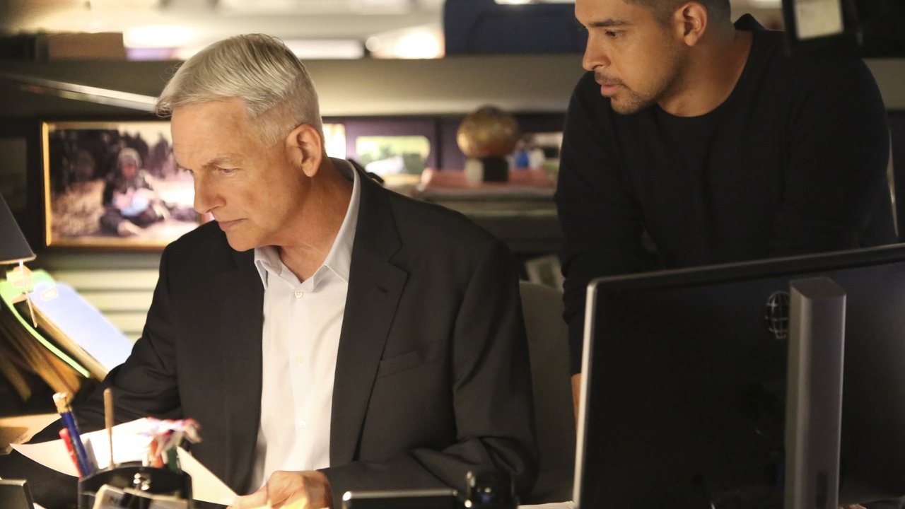 NCIS - Season 14 Episode 2 : Being Bad