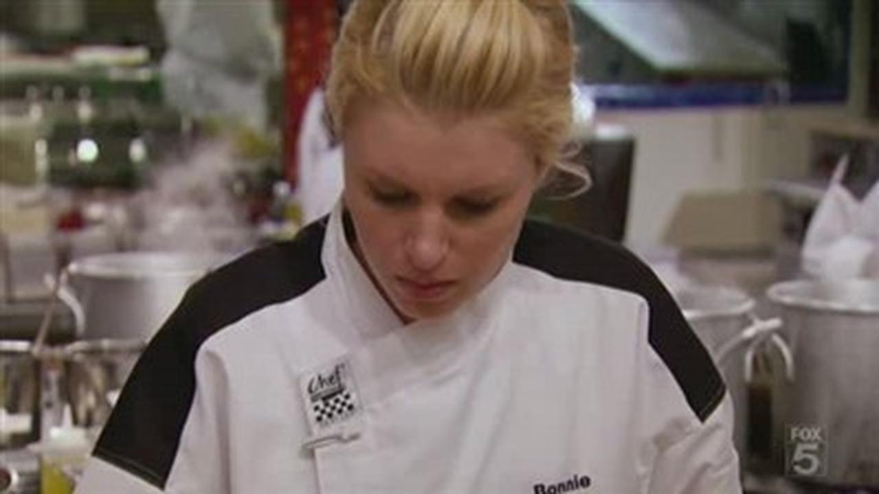 Hell's Kitchen - Season 3 Episode 8 : Day 8