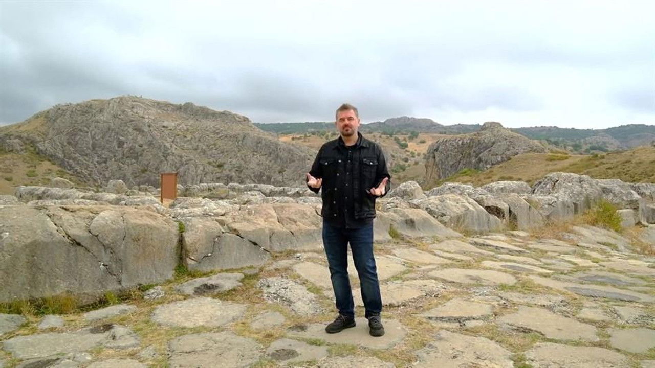 Gerçek Tarihin İzinde — Épisode 4