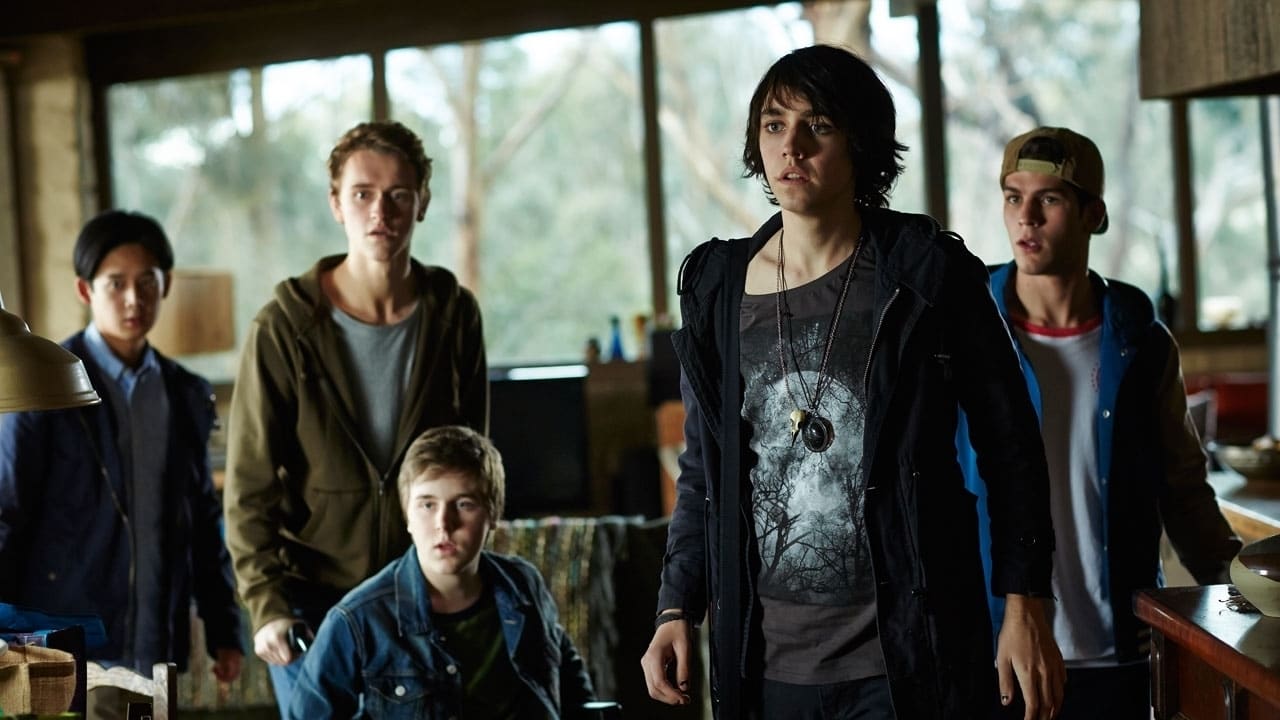 Nowhere Boys - Season 2 Episode 1 : Episode 1