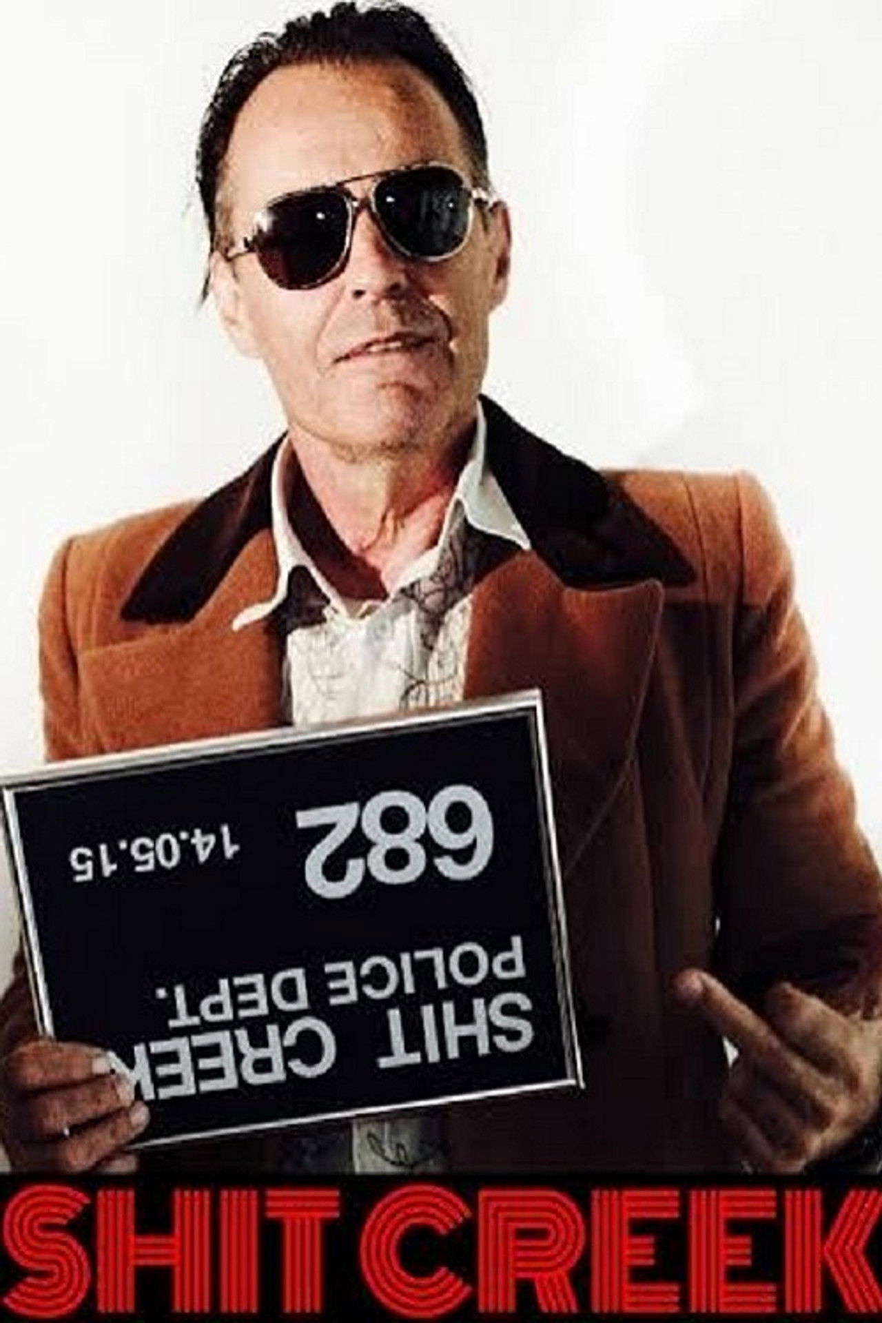 Lumi i Shkretë backdrop