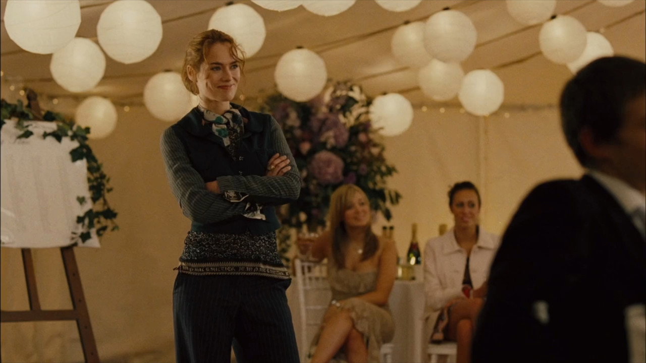 Imagine Me & You background 113